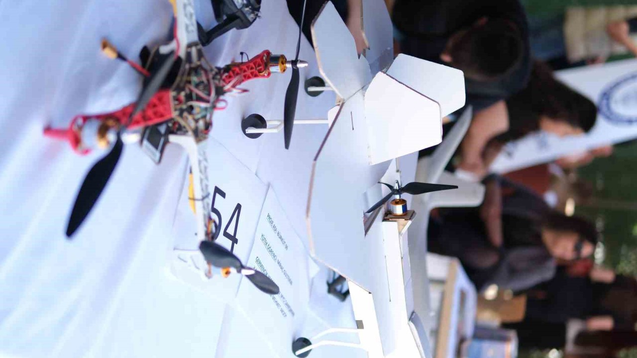 Özel Aydın Yüksek Teknoloji Koleji, Erasmus desteğiyle öğrencilerini geleceğin mesleklerine hazırlıyor
