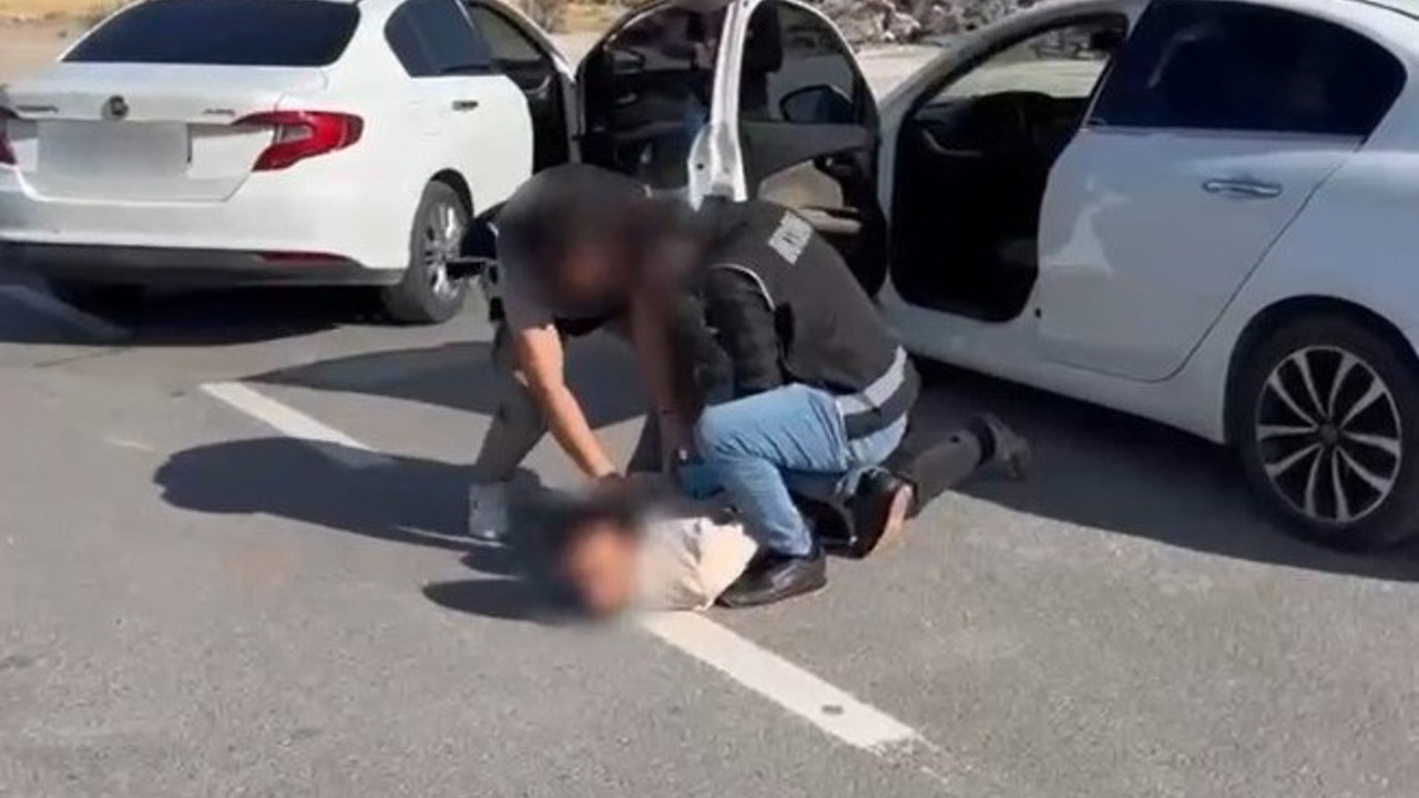 Kayseri’de ruhsatsız silah operasyonu
