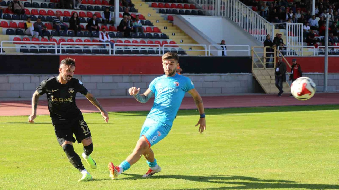 TFF 2. Lig: Kastamonuspor: 0 - İskenderunspor: 2
