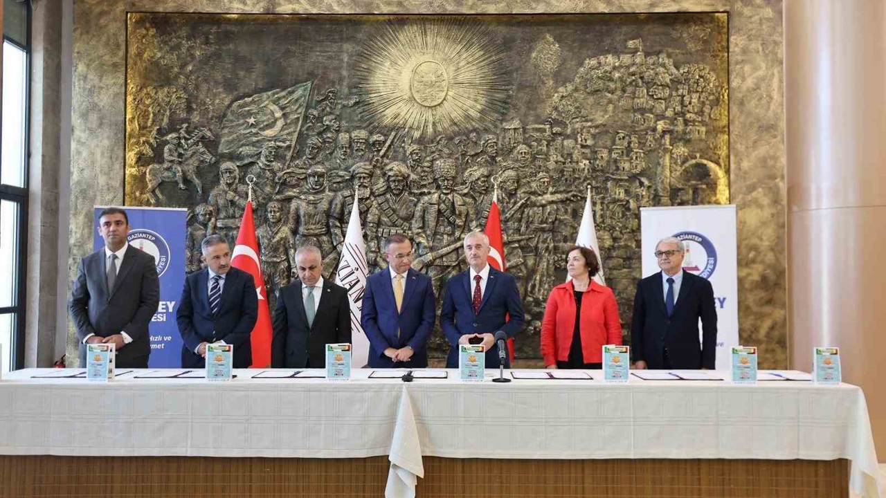Şahinbey Belediyesi’nden 9. kitap fuarı
