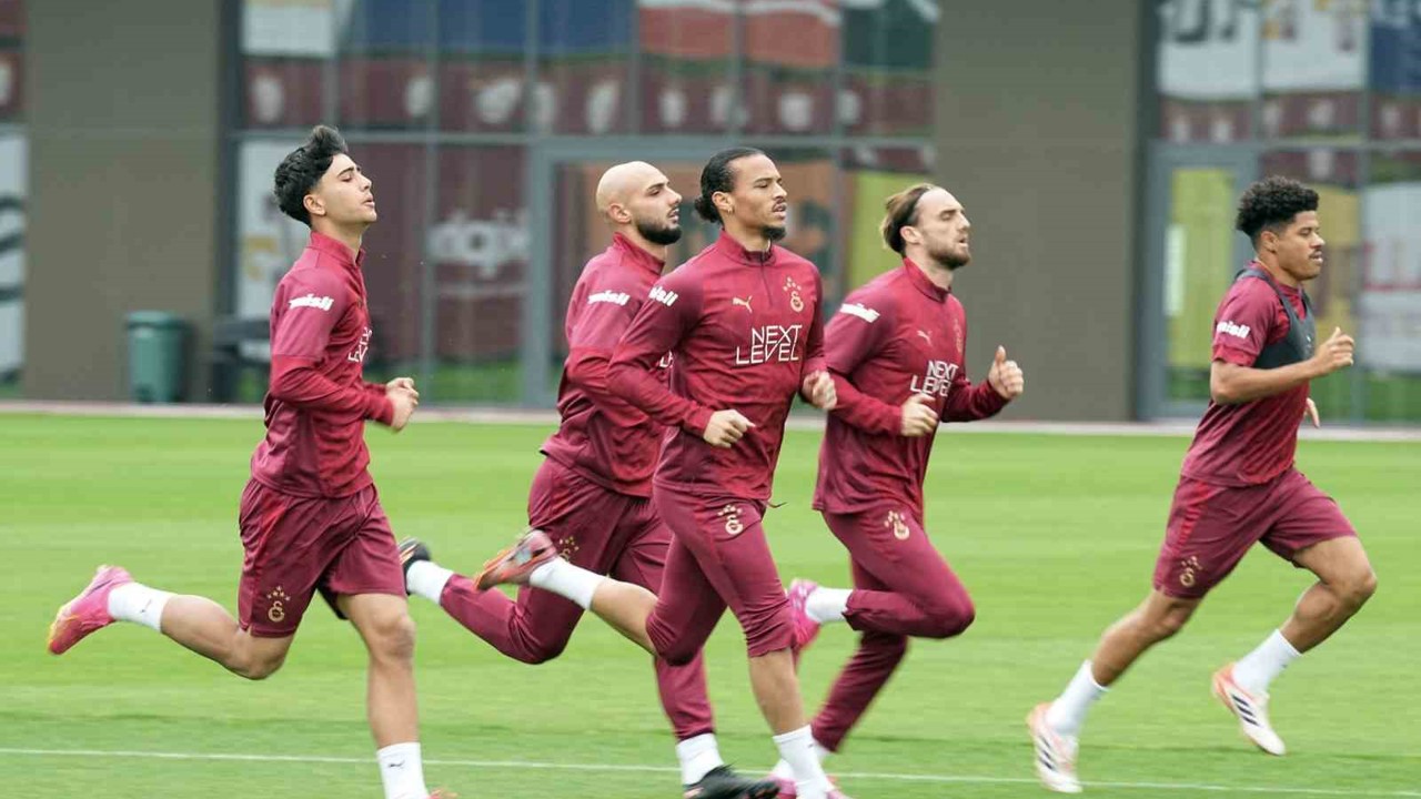 Galatasaray, Başakşehir maçı hazırlıklarına devam etti
