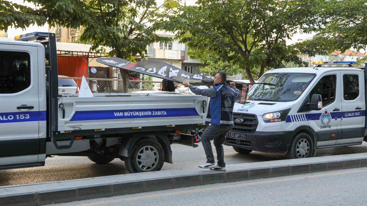 Van’da kaldırım işgaline yönelik denetimler sürüyor
