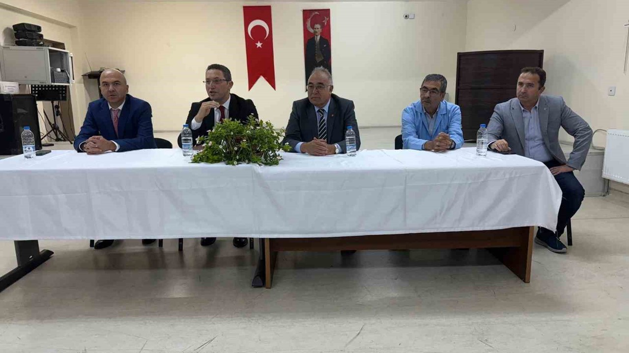 Tapu kadastro öğrencilerine kariyer dersi
