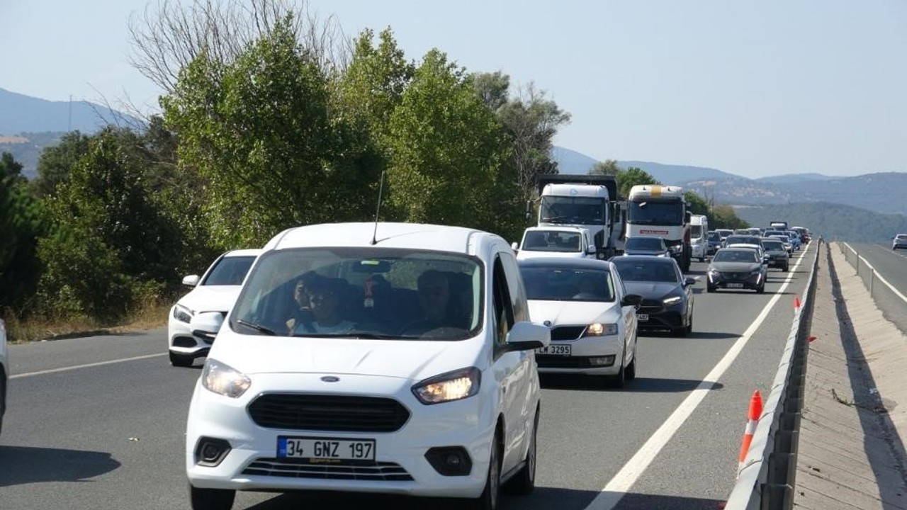Balıkesir’de trafiğe kayıtlı araç sayısı 679 bin 817’ye yükseldi
