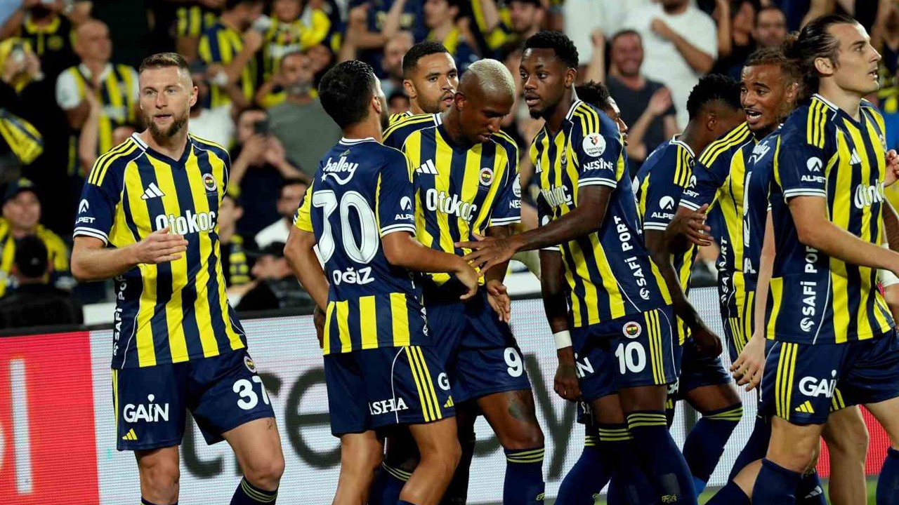 Fenerbahçe istikrarı sağlayamadı
