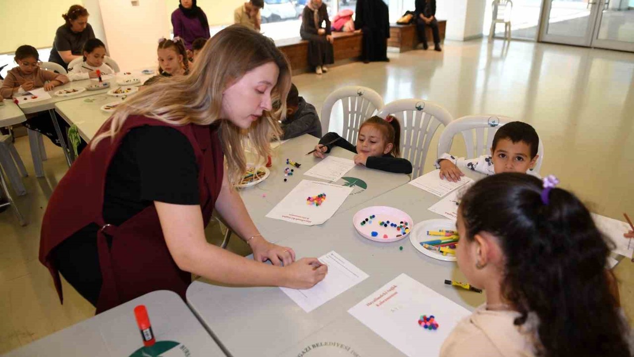Osmangazi’de çocuklar oyunlar oynayarak sağlıklı beslenmeyi öğreniyor
