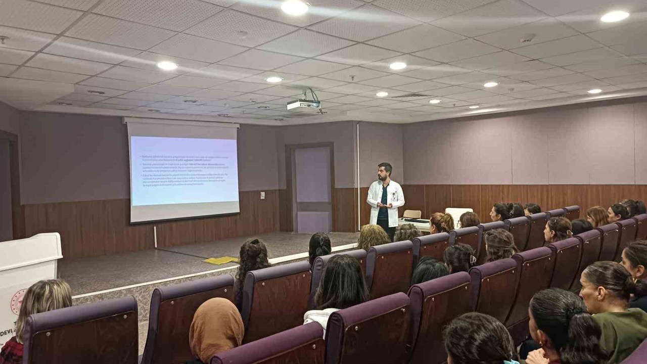 Tunceli’de meme kanseri  farkındalık çalışmaları sürüyor
