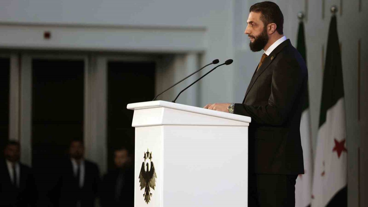 Suriye Devlet Başkanı Eş-Şara yarın Rusya’yı ziyaret edecek, devrik lider Esad’ın iadesini isteyecek
