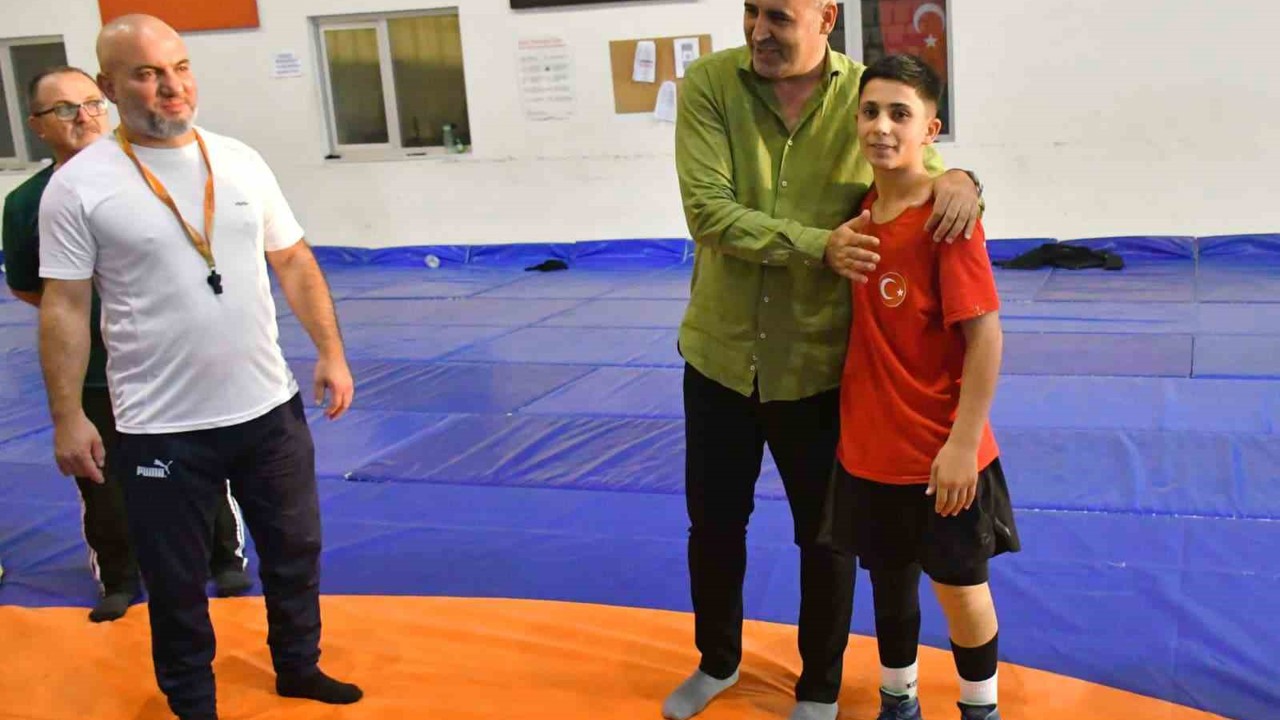 Yunusemreli güreşçi milli takım kampına davet edildi
