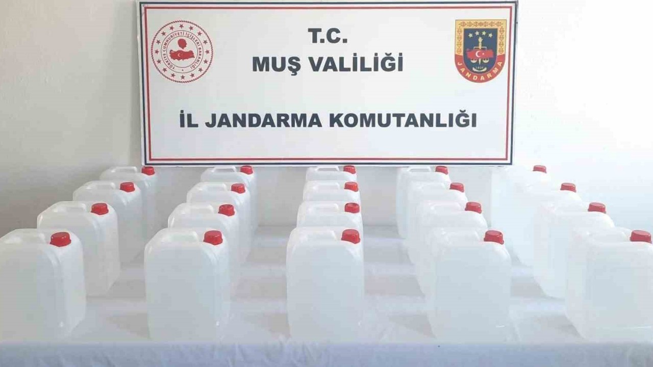 Muş’ta 100 litre etil alkol ele geçirildi
