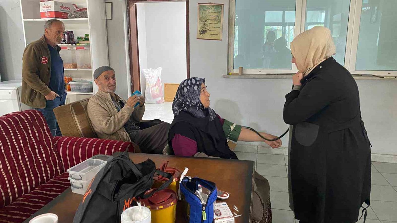 Sağlıklı ve dengeli bir yaşam standı açıldı
