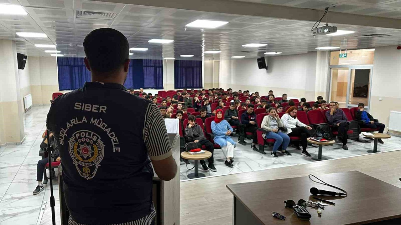 Afyonkarahisar’da SİBERAY eğitimleri devam ediyor
