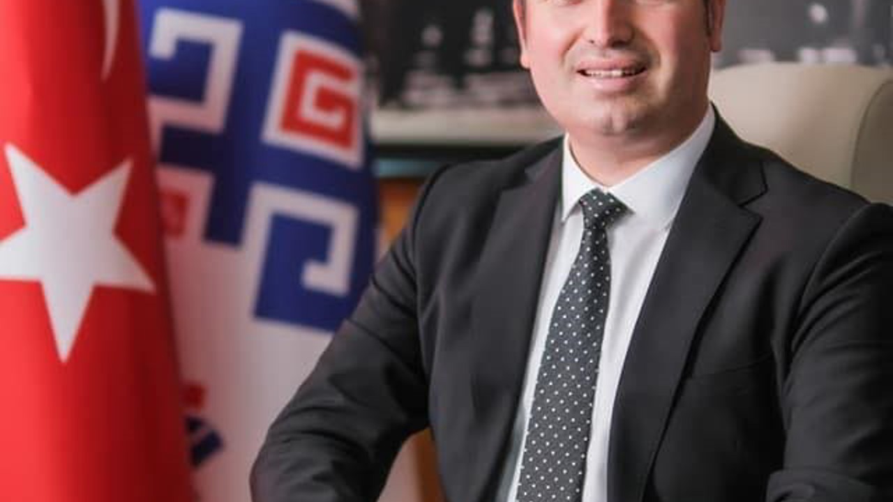 Tayfun Canlı: "Balıkesirspor’un 12 numarasıyım"
