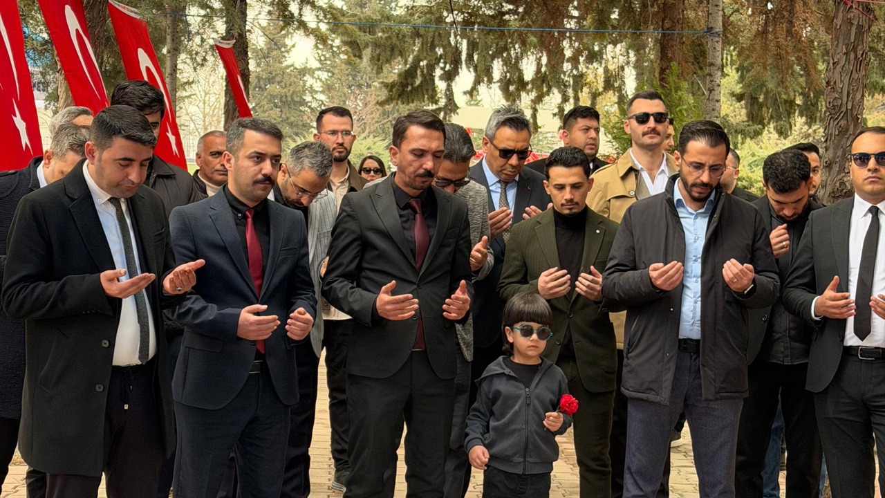 TÜRK BÜRO-SEN ADLİYELER ŞUBESİ’NDEN DUYARLI DAVRANIŞ: 18 MART’TA ŞEHİTLERİMİZE VEFA