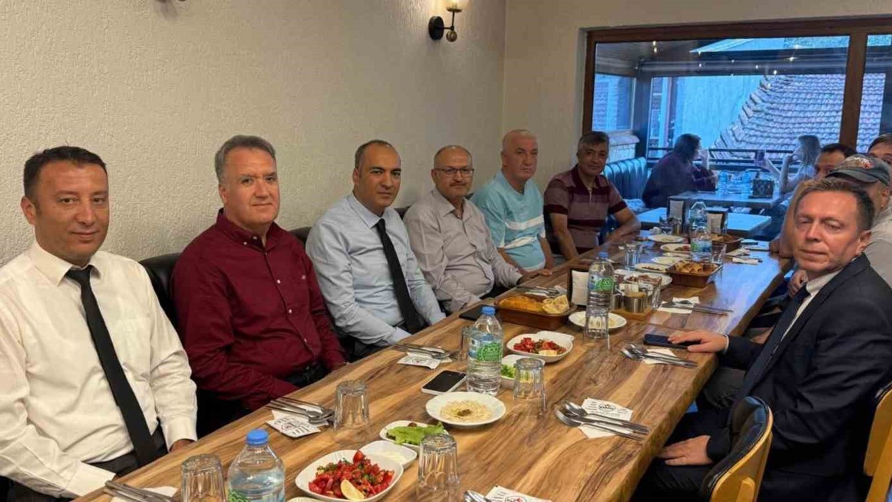 Gediz Millî Eğitim Müdürlüğü’nde veda etkinliği
