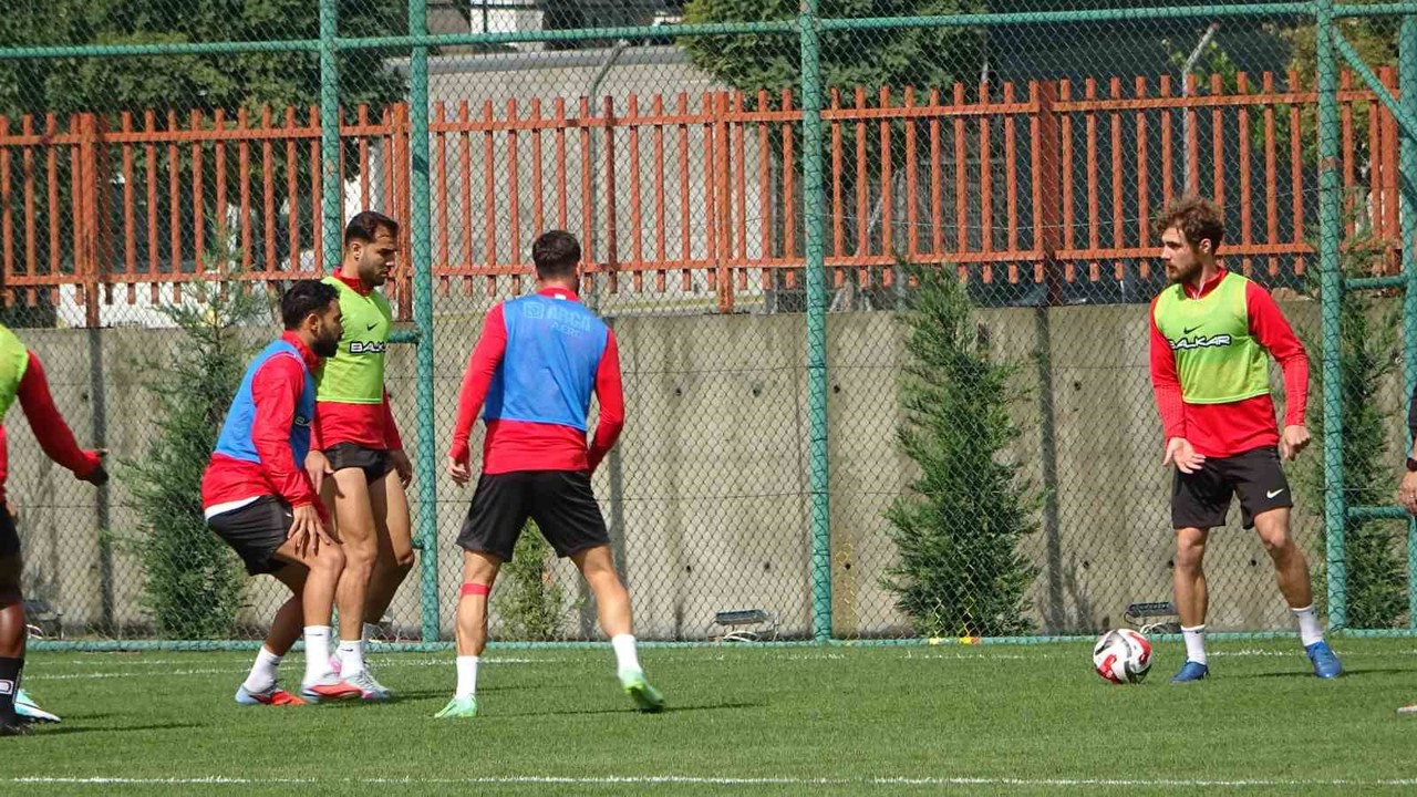 Çağdaş Çavuş: "Galibiyetle milli araya girmek istiyoruz"
