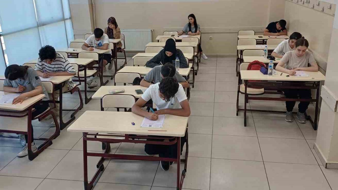 Şahinbey Belediyesi’nden üniversite adaylarına ücretsiz hazırlık kursu

