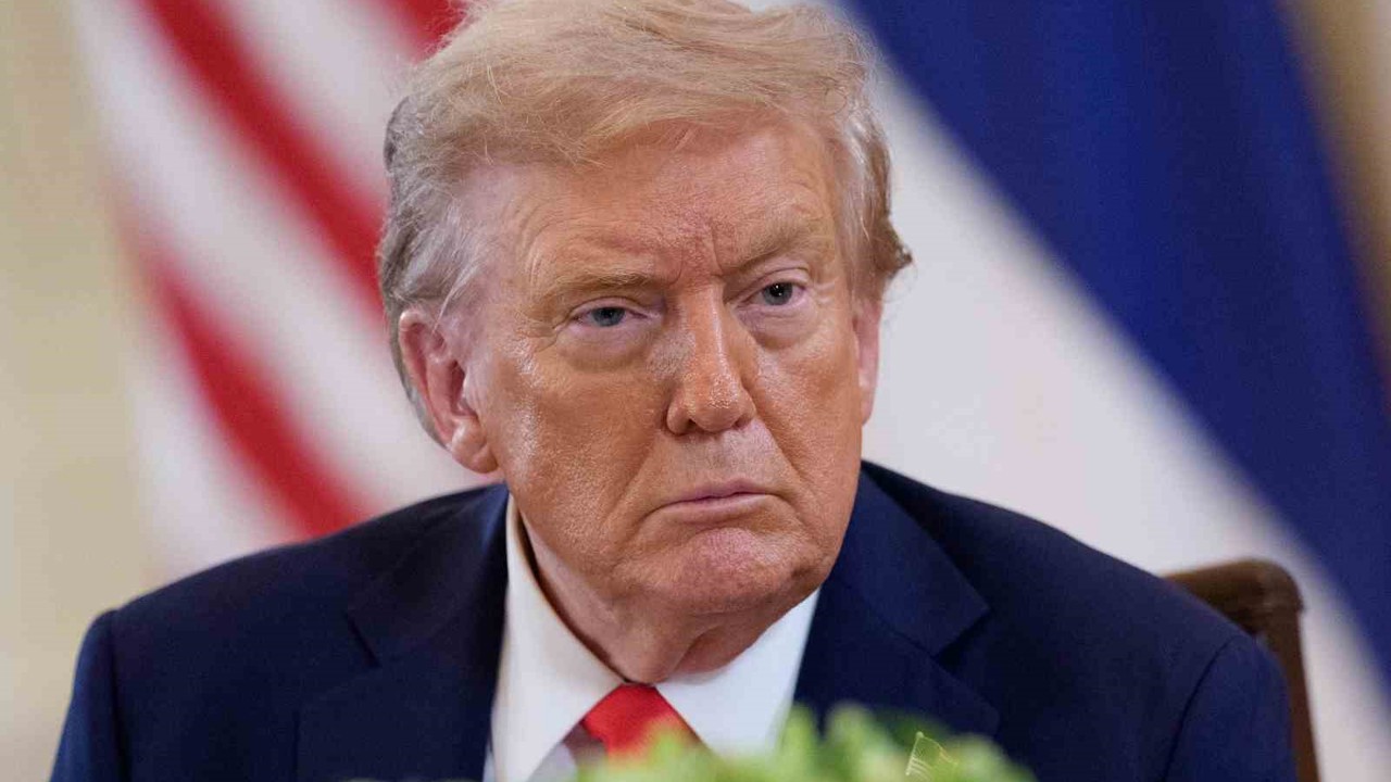 Trump ile Putin telefonda görüştü
