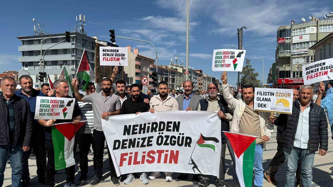 Kulu’dan Gazze ve Sumud filosuna destek
