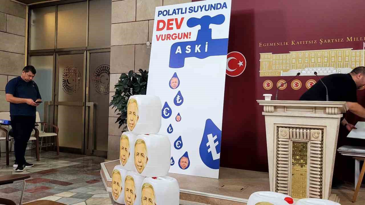 AK Parti Milletvekili Gökçek: "549 milyon TL’ye yaptığınız ihaleyi Ankara’ya 2,5 buçuk milyar TL’ye fatura ettiniz"
