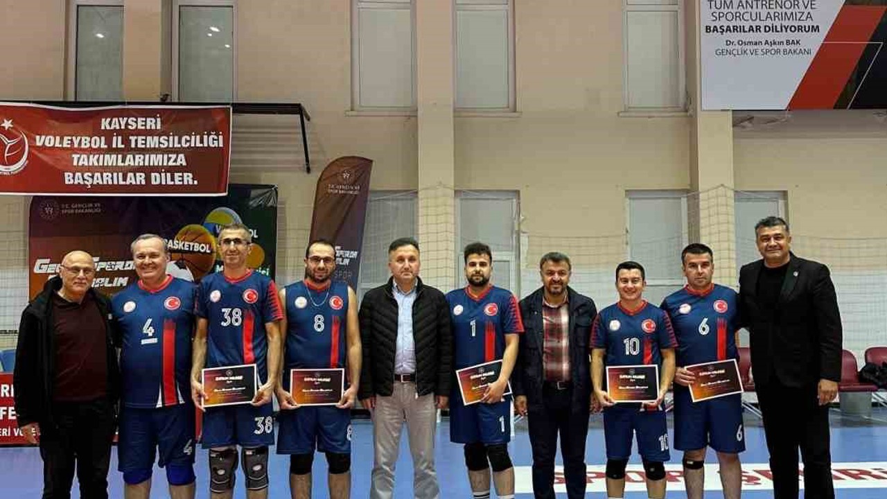 Kamuda voleybolun zirvesi belli oldu

