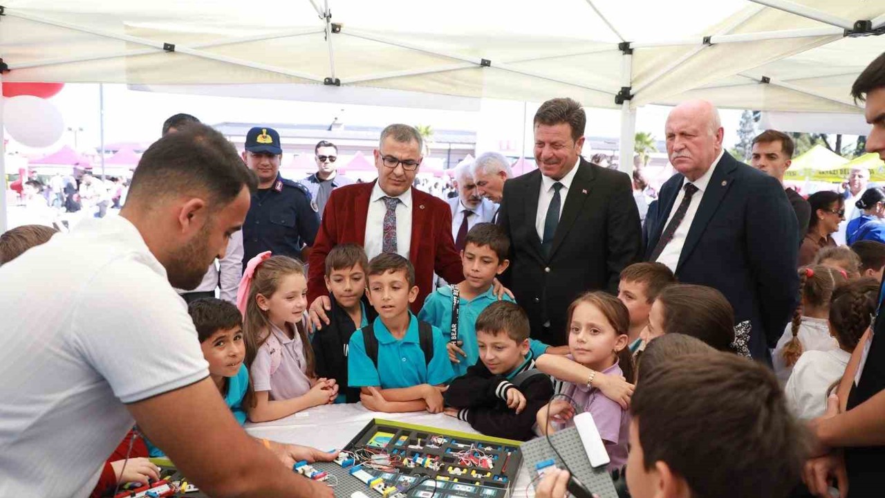 Binlerce öğrenci bu şenlikte buluştu

