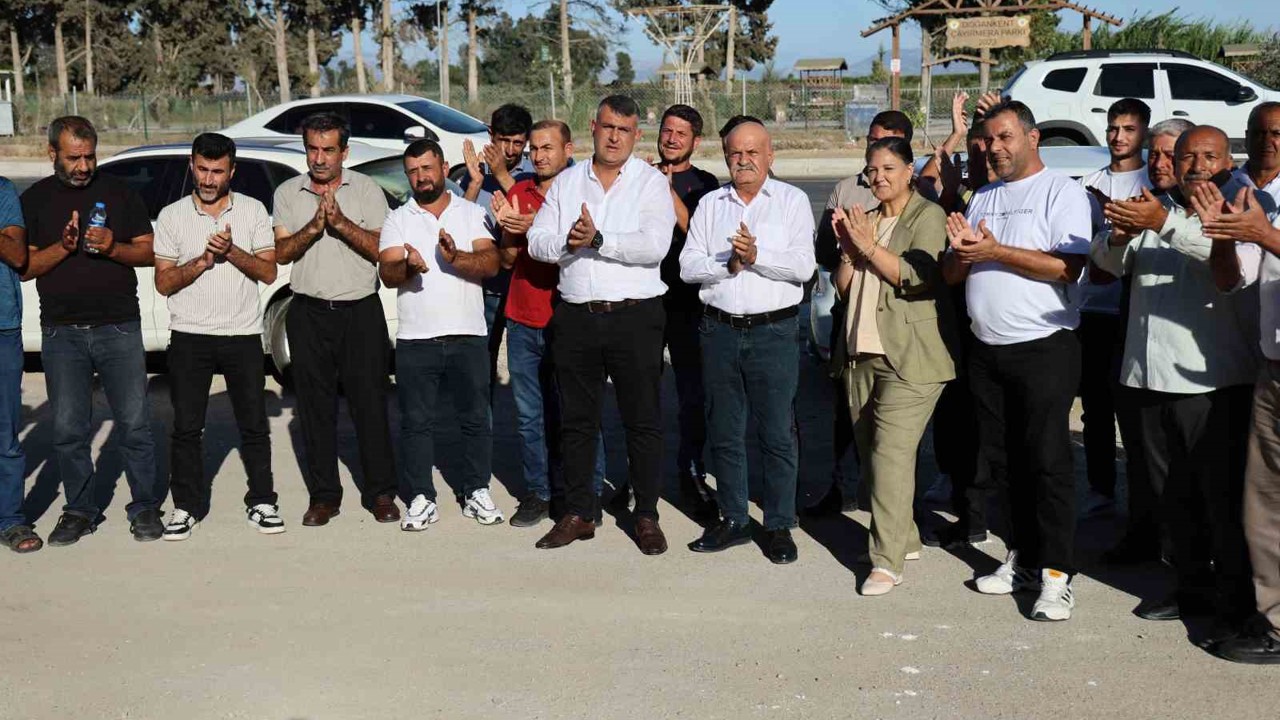 Eylem yapan tarım işçileri ve aracılarına çiftçilerden çağrı: "3 ay bekleyin"

