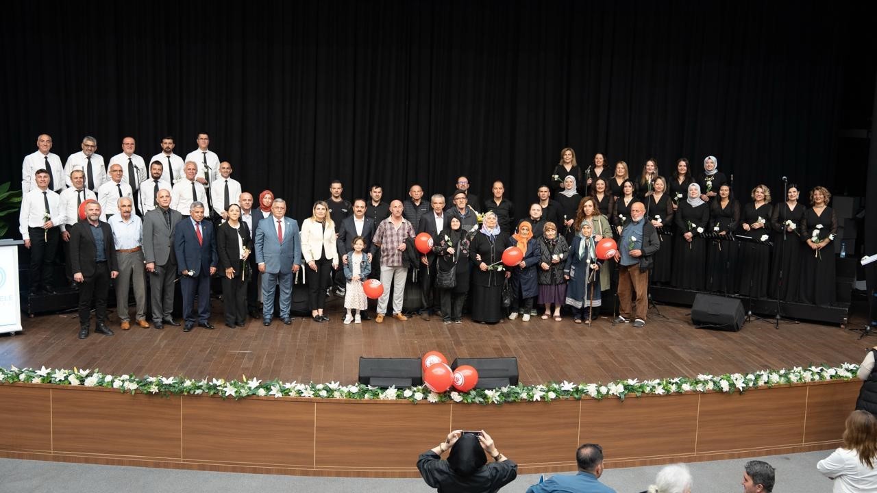 Dünya Yaşlılar Günü Başiskele’de coşkuyla kutlandı
