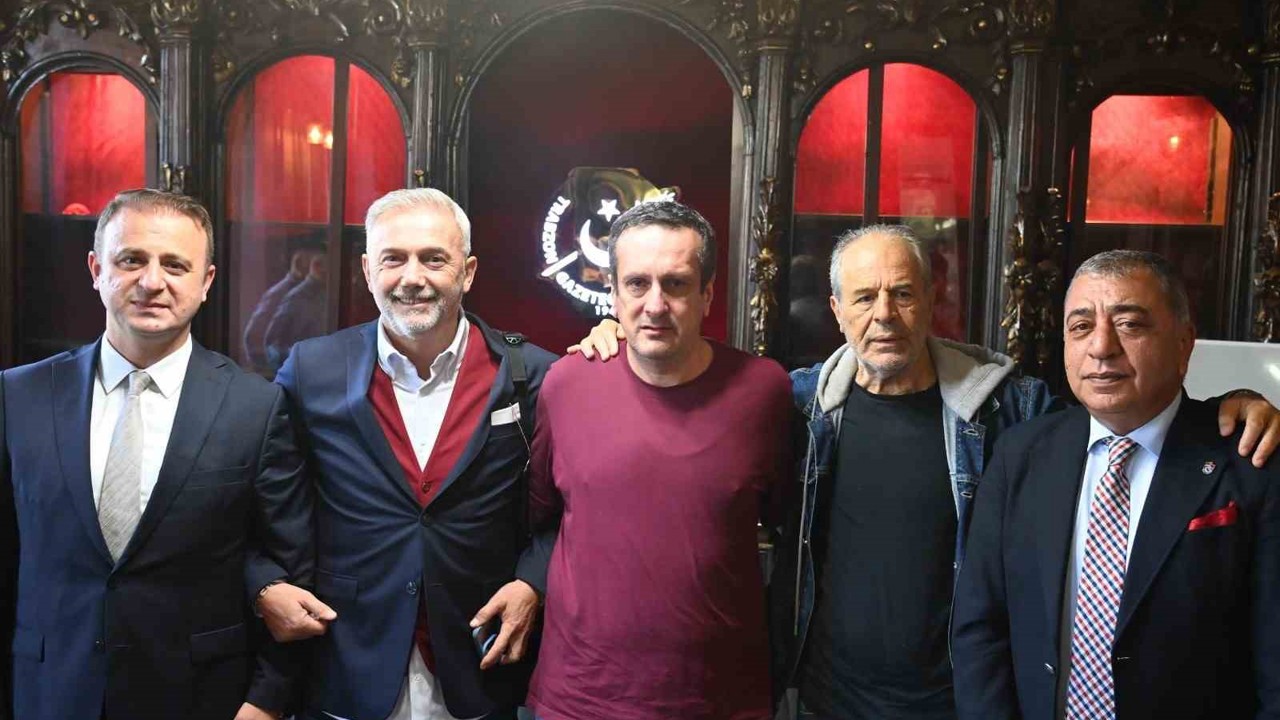 Efsaneler Emir Yuşa’nın anısına sahaya çıkıyor
