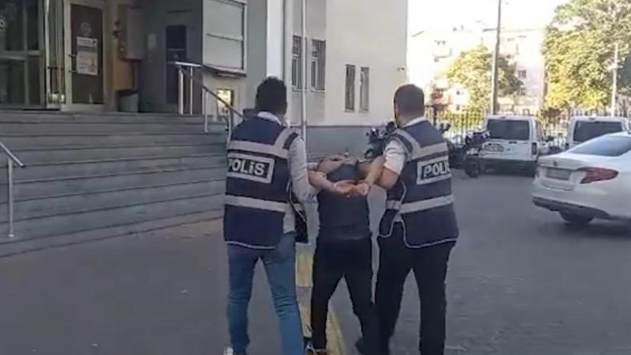 Kayseri’de 15 yıl 7 ay kesinleşmiş hapis cezası bulunan firari yakalandı
