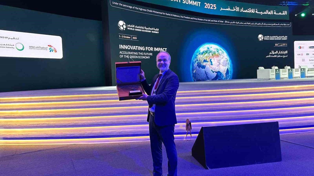 Niğde Ömer Halisdemir Üniversitesi, Dubai Enerji Ödülleri’nde uluslararası başarıya imza attı
