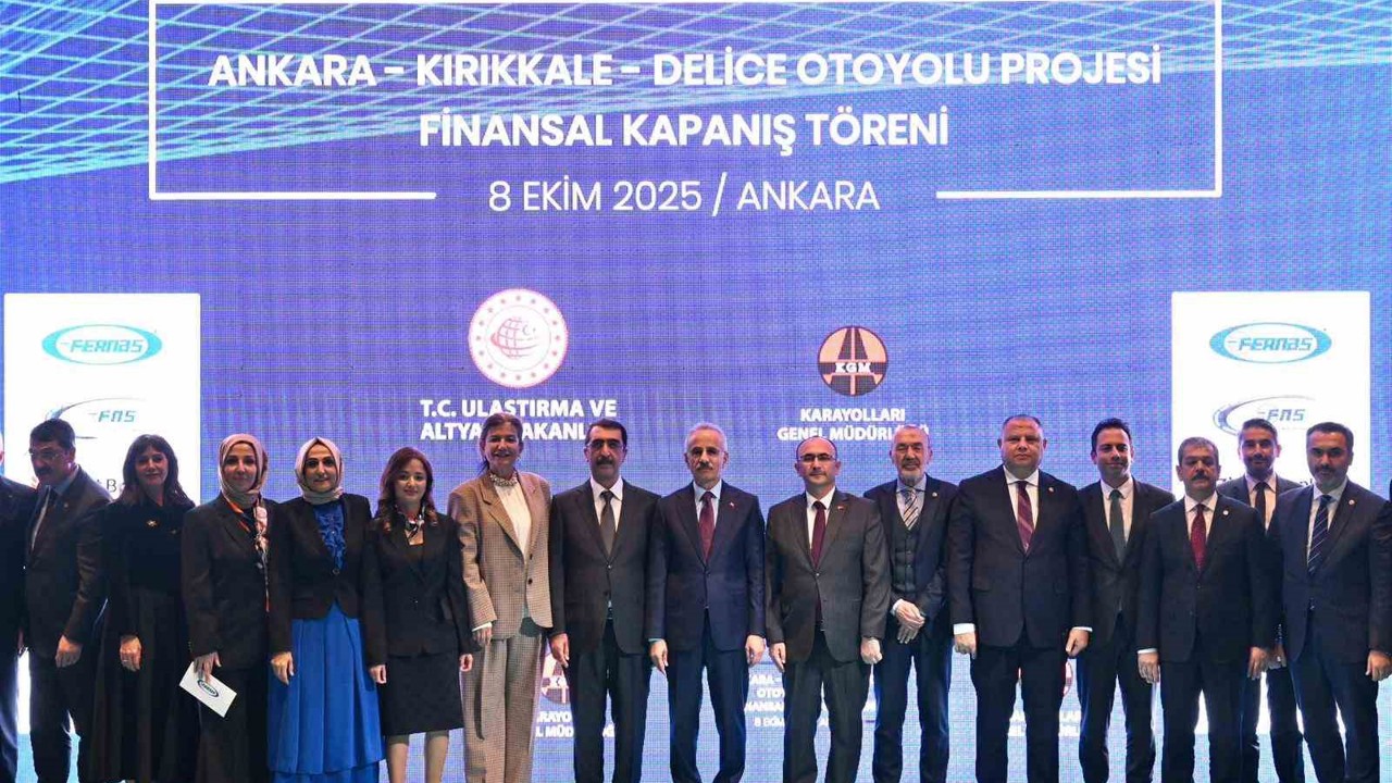 Bakan Uraloğlu: "(Ankara-Kırıkkale-Delice Otoyolu) Yıllık toplam 5,2 milyar lira tasarruf edeceğiz"
