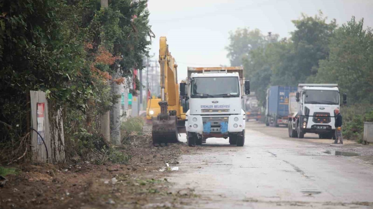 Erenler’de Kozluk Caddesi yeni yüzüne kavuşuyor

