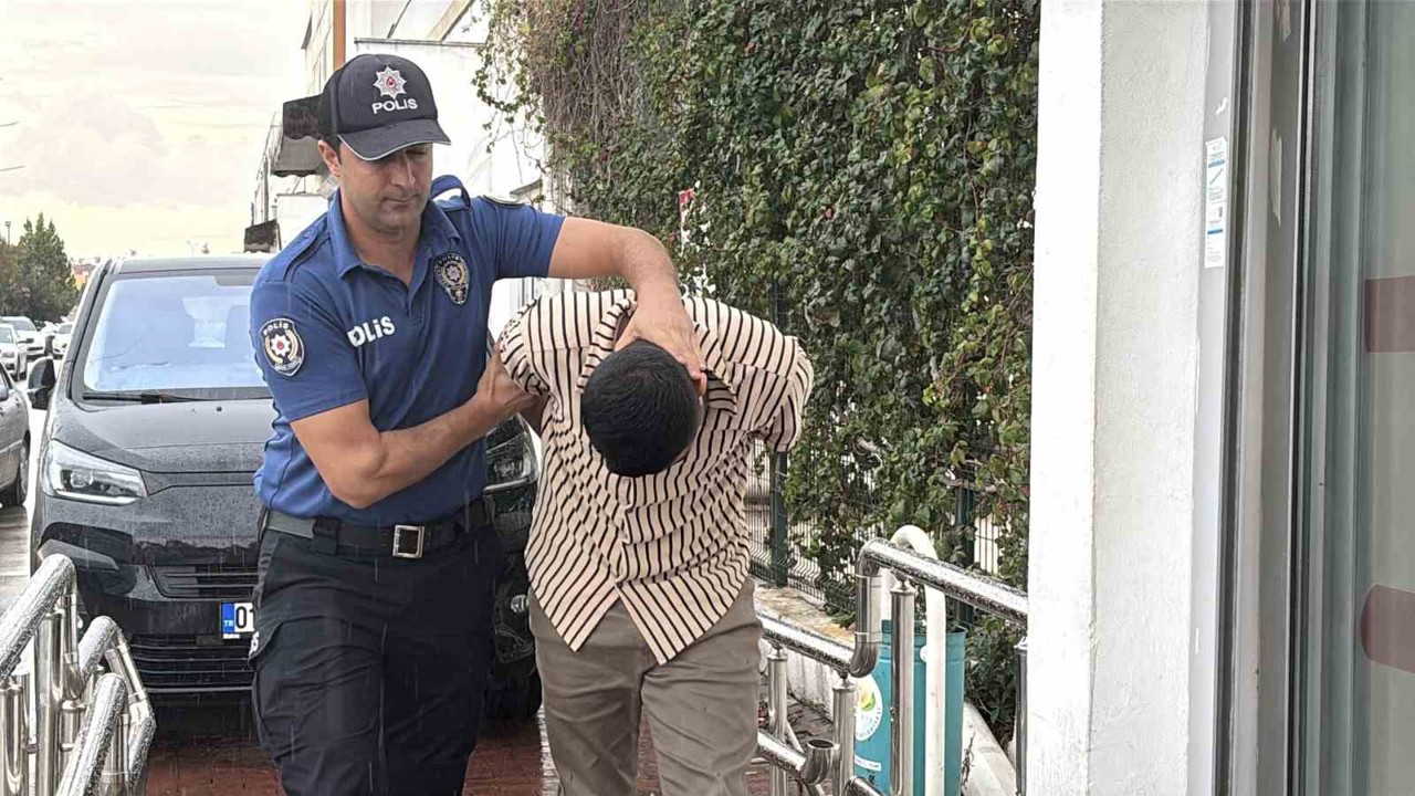 Sahte polisten şok savunma: "Beni vuracaklarını düşündüğüm için kendime polis süsü verdim"
