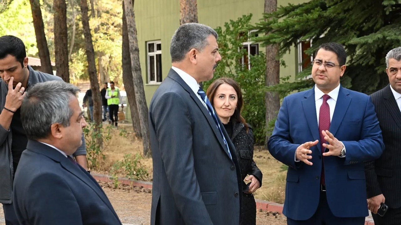 Vali Çiftçi, restorasyon çalışmalarını yerinde inceledi
