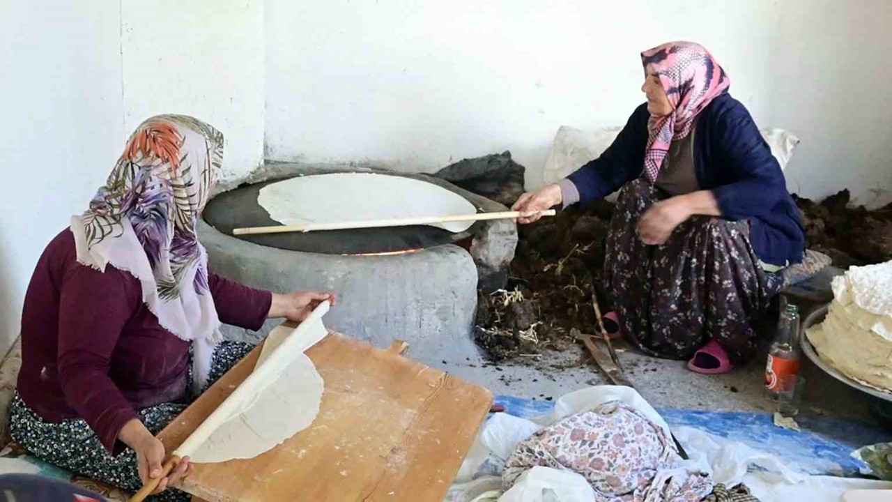 Yozgat’ta imece geleneği ile kış hazırlığı devam ediyor
