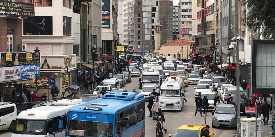 Adana’da  trafiğe kayıtlı araç sayısı 830 bin 472 oldu