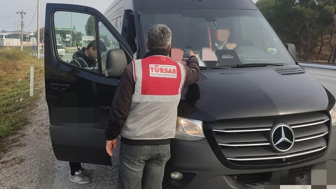 Pamukkale’de kaçak tur ve belgesiz rehberlere sıkı denetim
