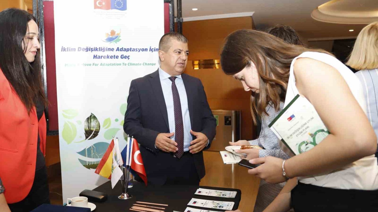Mersin Büyükşehir Belediyesinin iklim projesine başarı plaketi
