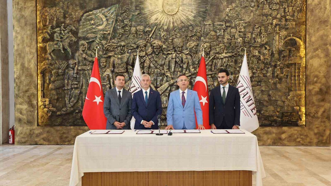 Gaziantep’te küçük yaş grupları için futbol protokolü imzalandı
