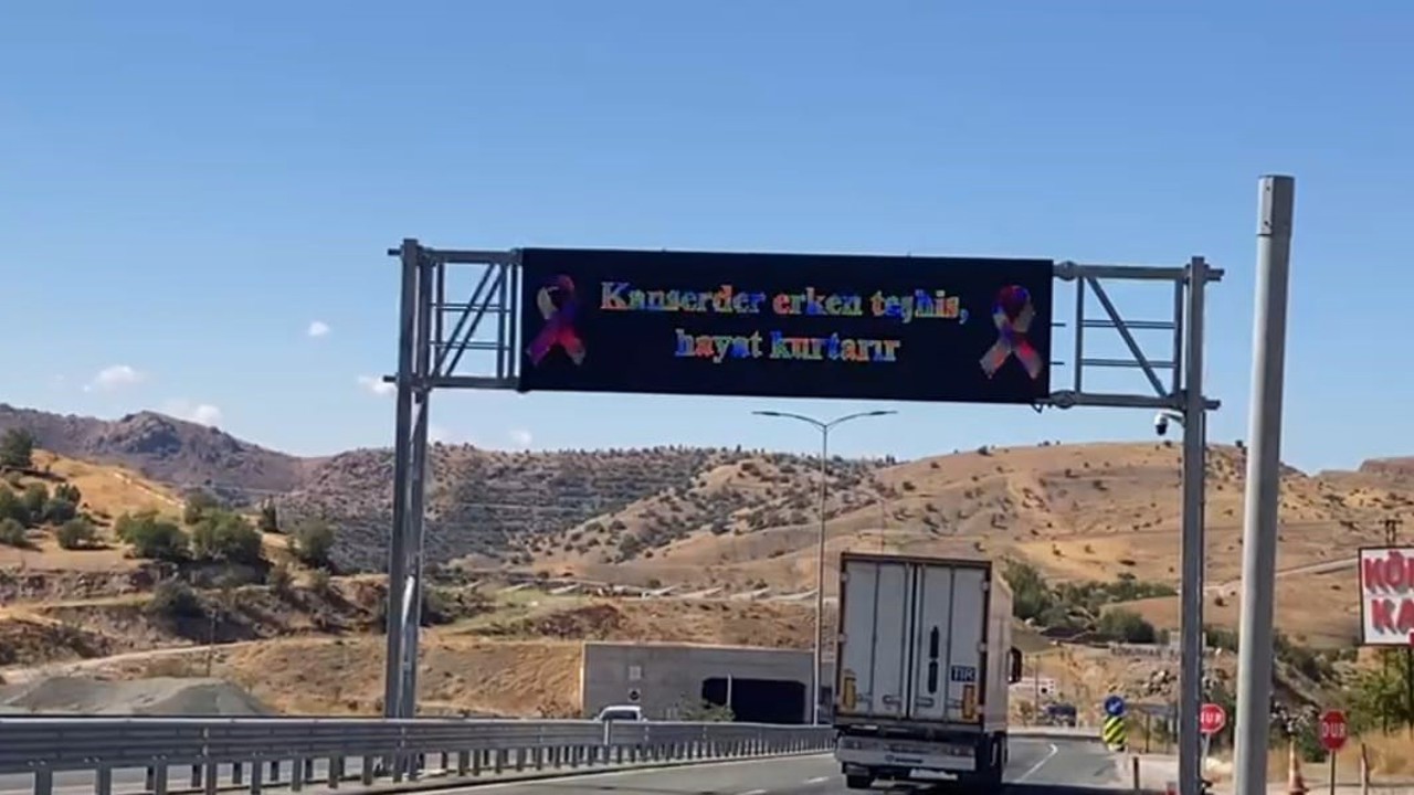 Elazığ’da, meme kanserinde erken teşhisin önemine dikkat çekildi
