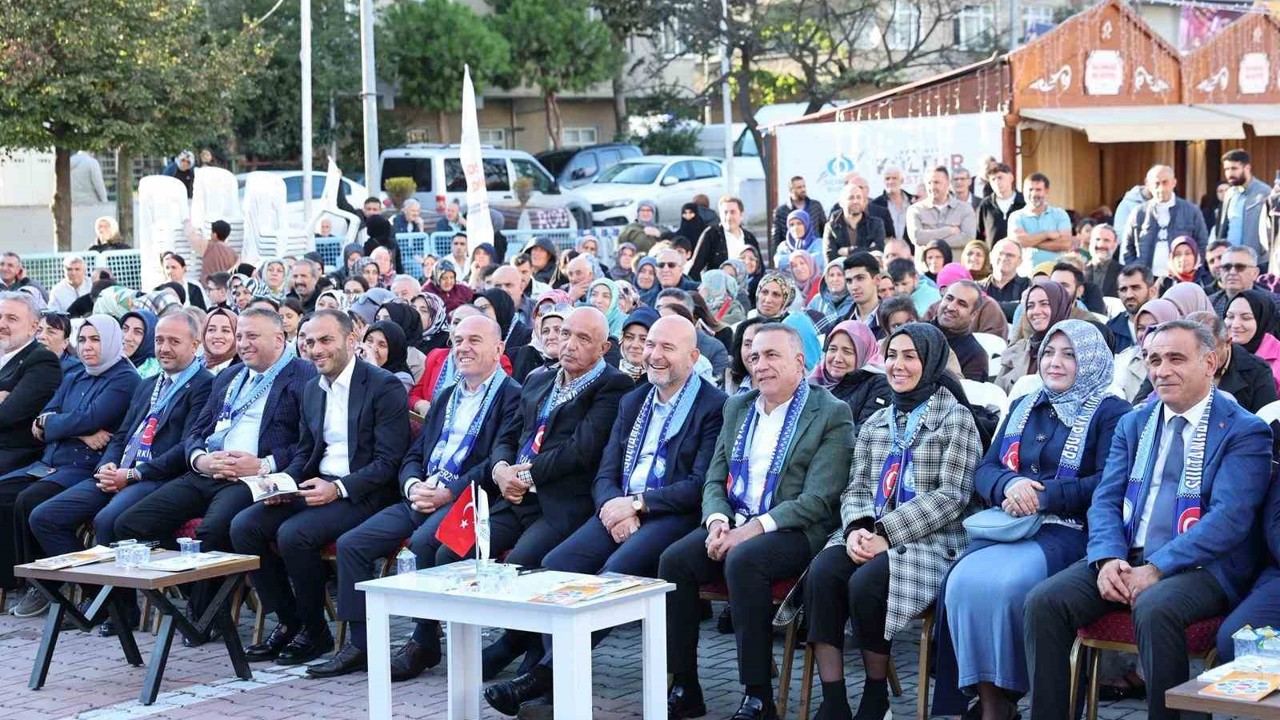 Sultangazi’de Anadolu Kültür Festivali’nde Erzurum rüzgarı esti

