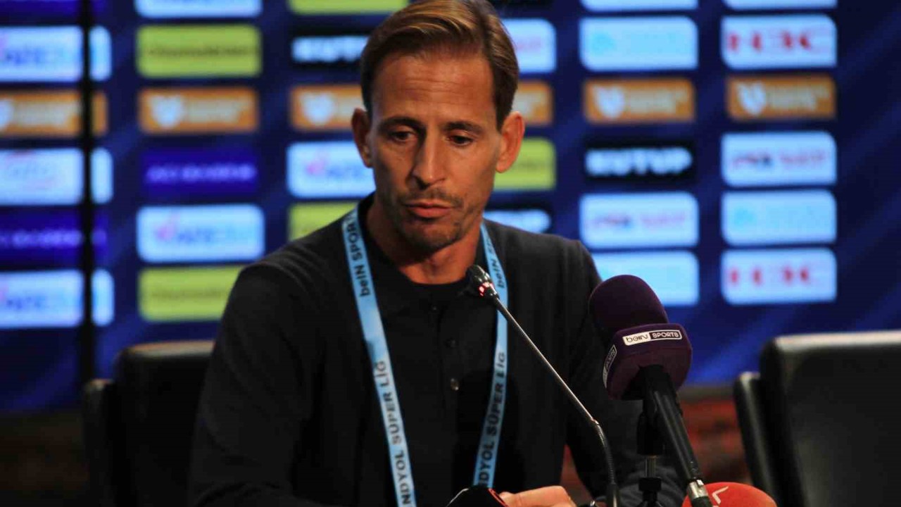 Joao Pereira: "Oyuncularıma maçtan memnun olmadığımı söyledim"
