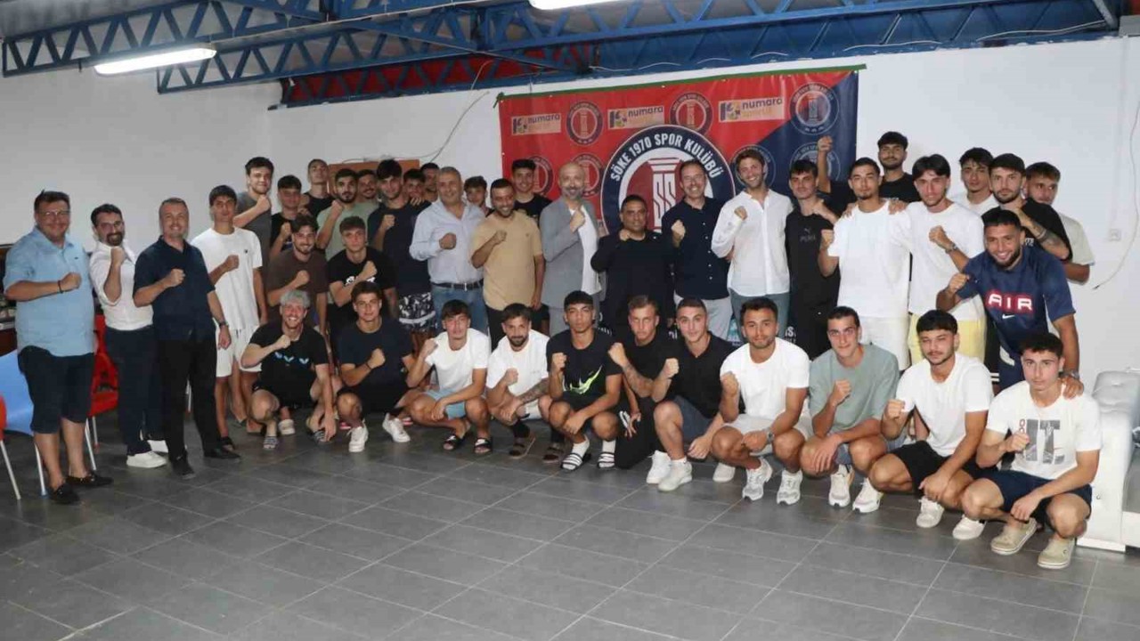 TFF 3. Lig: İzmir Çoruhlu Spor: 0 - Söke 1970 SK: 1
