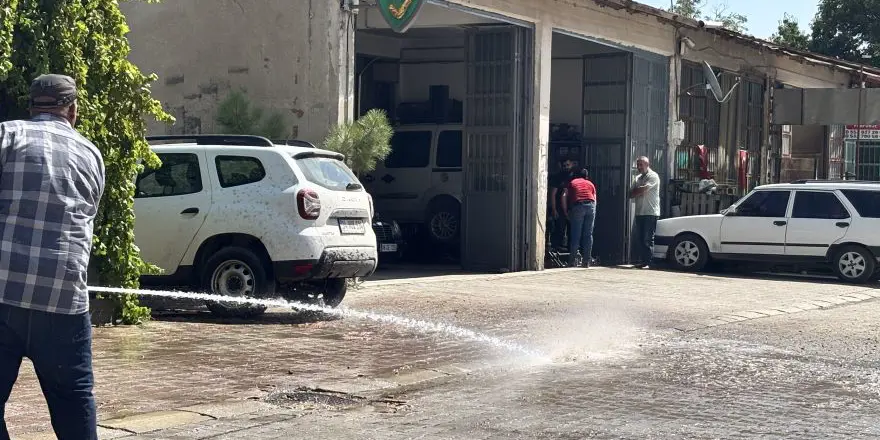 Arapgir Sanayi Sitesinde Yıkama Çalışması