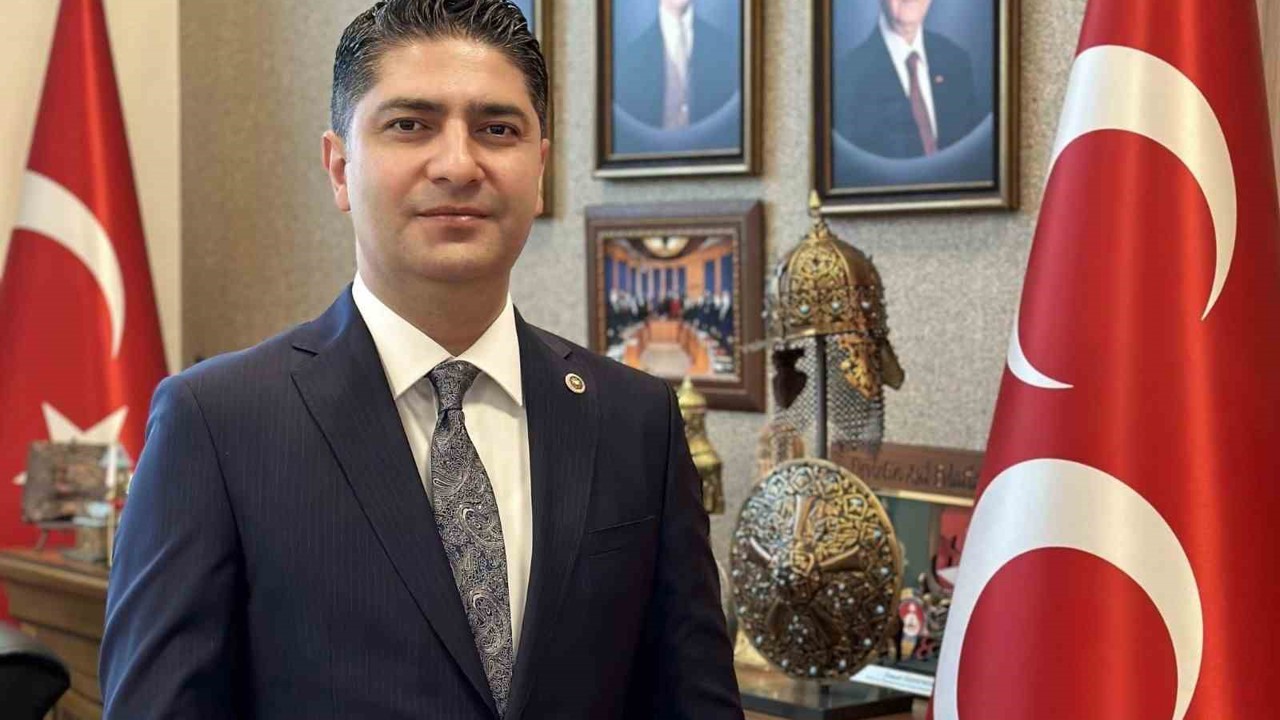 Özdemir’den Kayseri Lisesi’ne ‘İstiklal Madalyası’ teklifi
