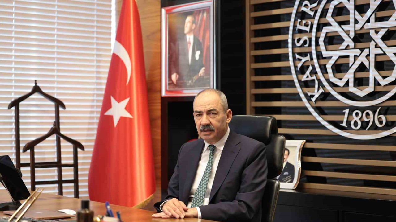 Başkan Gülsoy: "Ağustos ayında 147 ülkeye 303 milyon 825 bin dolar ihracat, 136 milyon 285 bin dolar ithalat yaptık"
