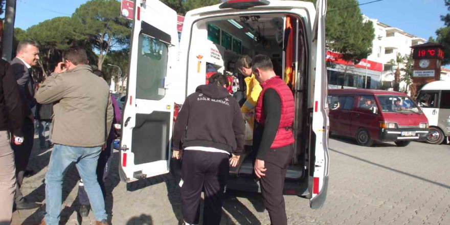 Balıkesir’de otomobille motosiklet çarpıştı: 1 yaralı
