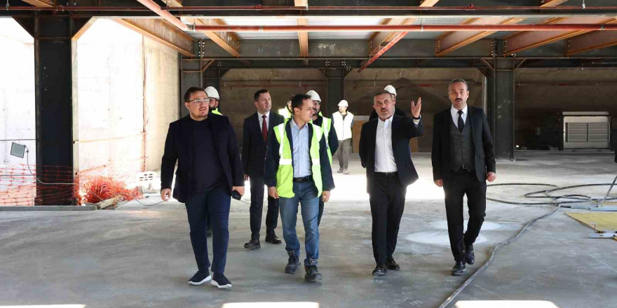 Başkan Ercan yeni dönemde hizmete açılacak olan projeleri inceledi