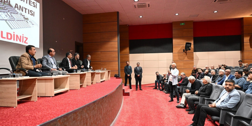 Başkan Geçit, istişare toplantısına katıldı